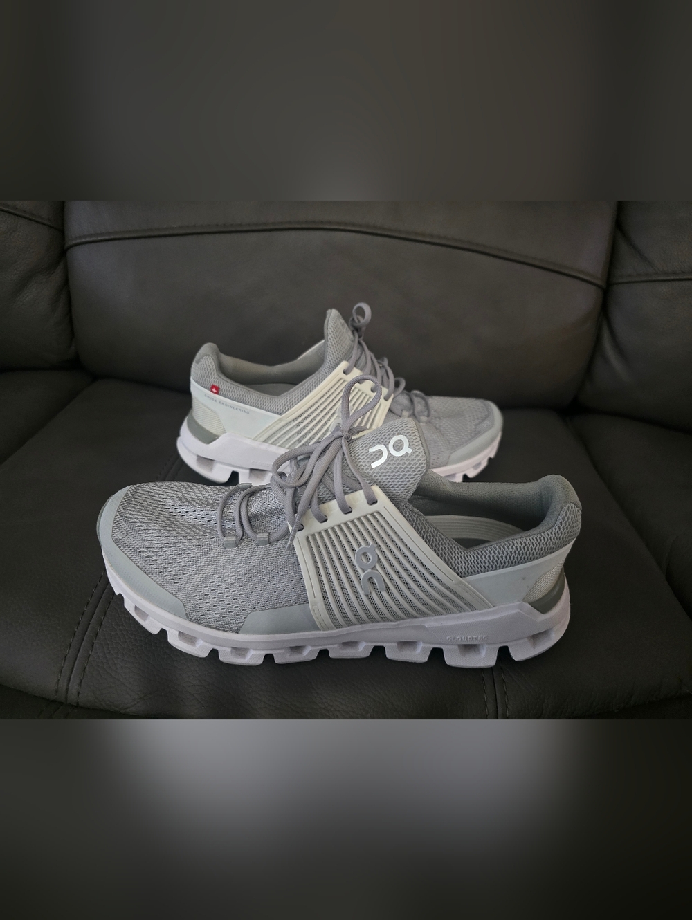 OnCloud Women's Gray and White Athletic Sneakers